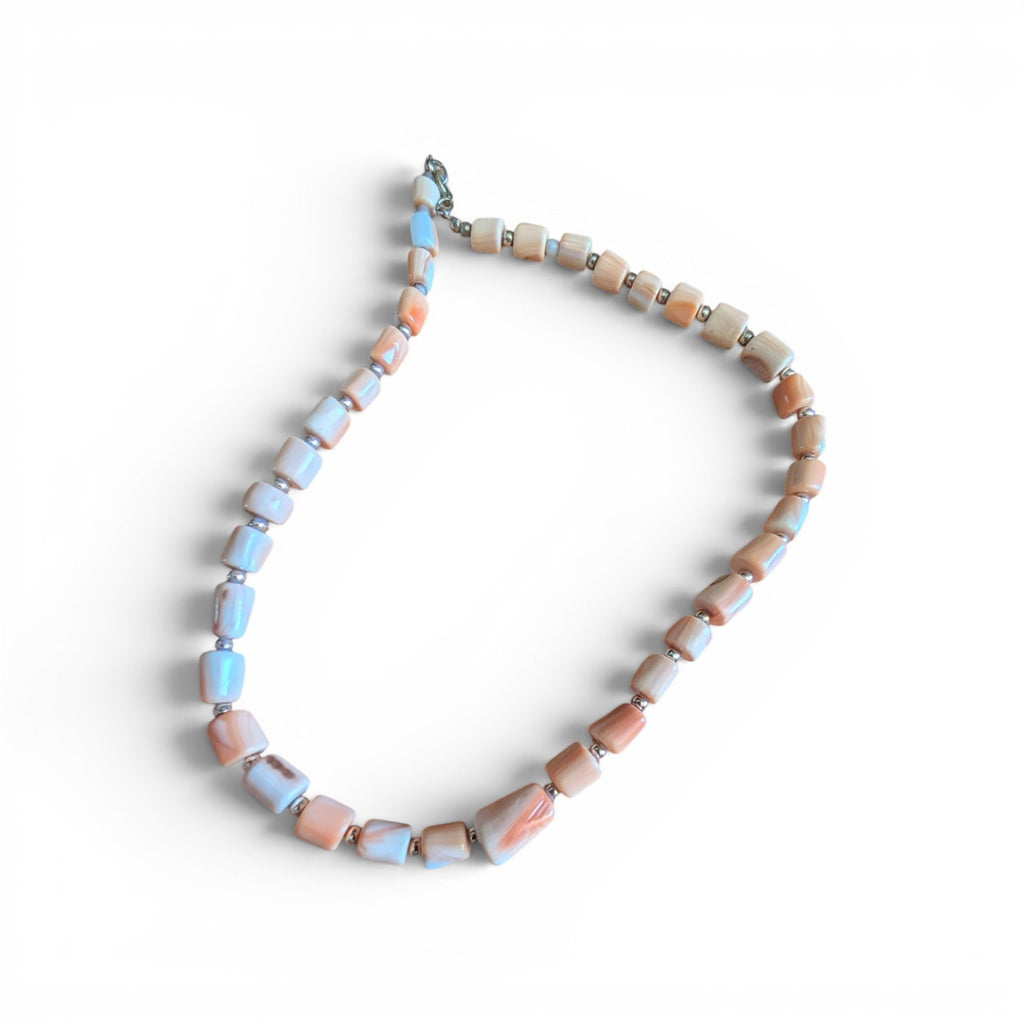 Vintage Italian Carved Shell Bead Necklace – Coastal Chic Cream &amp; Peach Stran