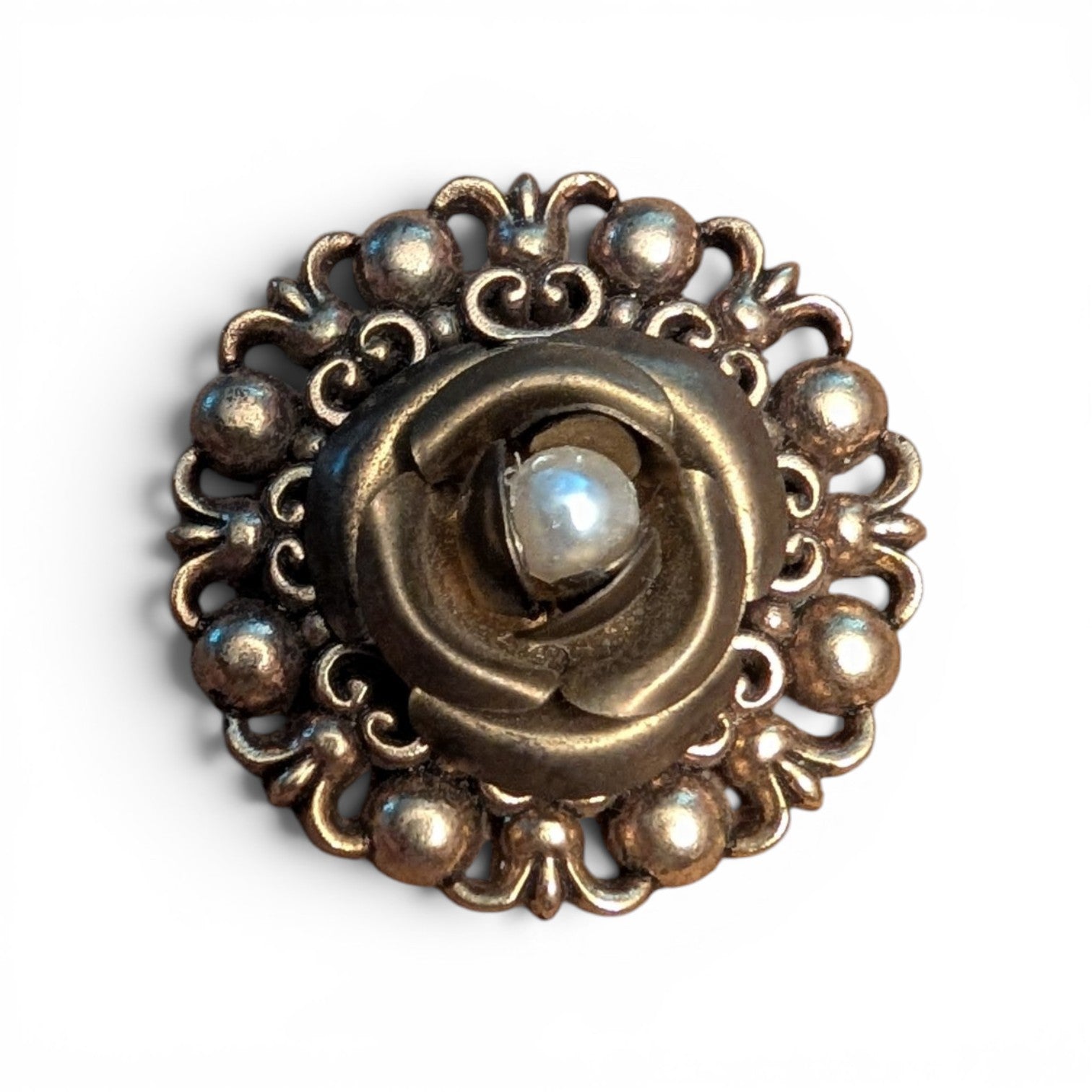Vintage Rose Gold Brooch with Pearl Heart